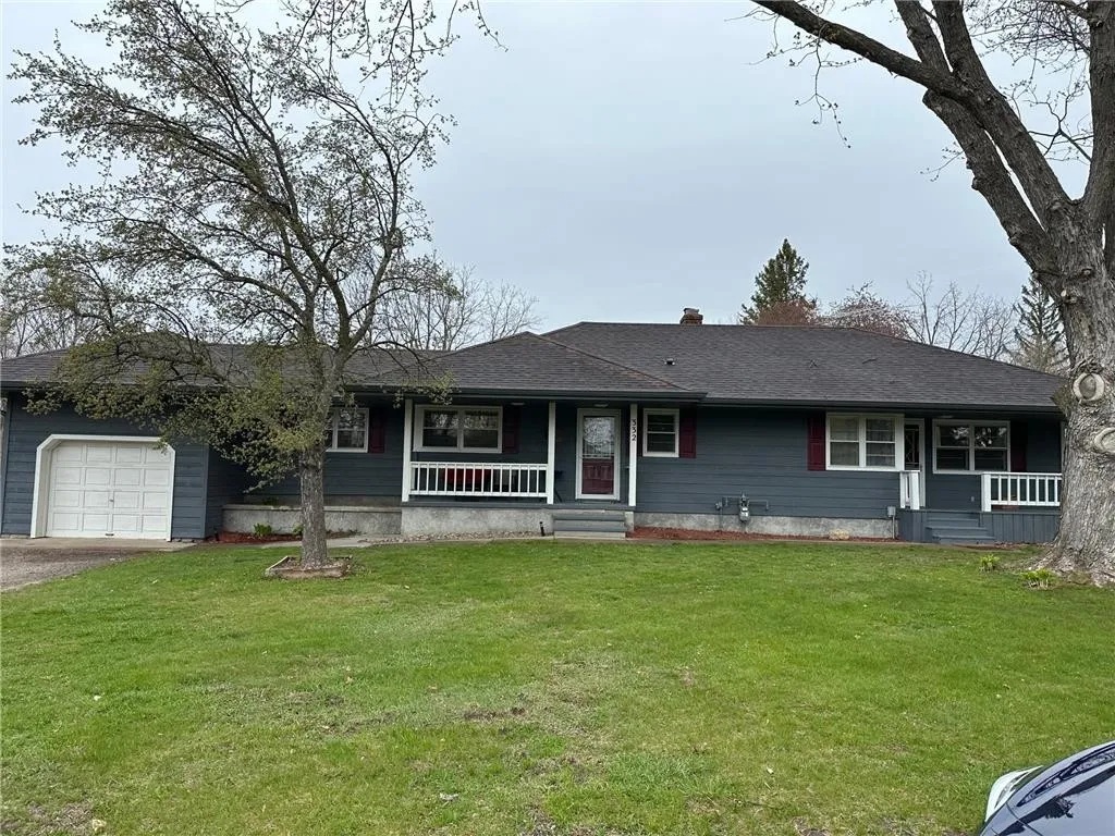 332 E Pleasant Ave